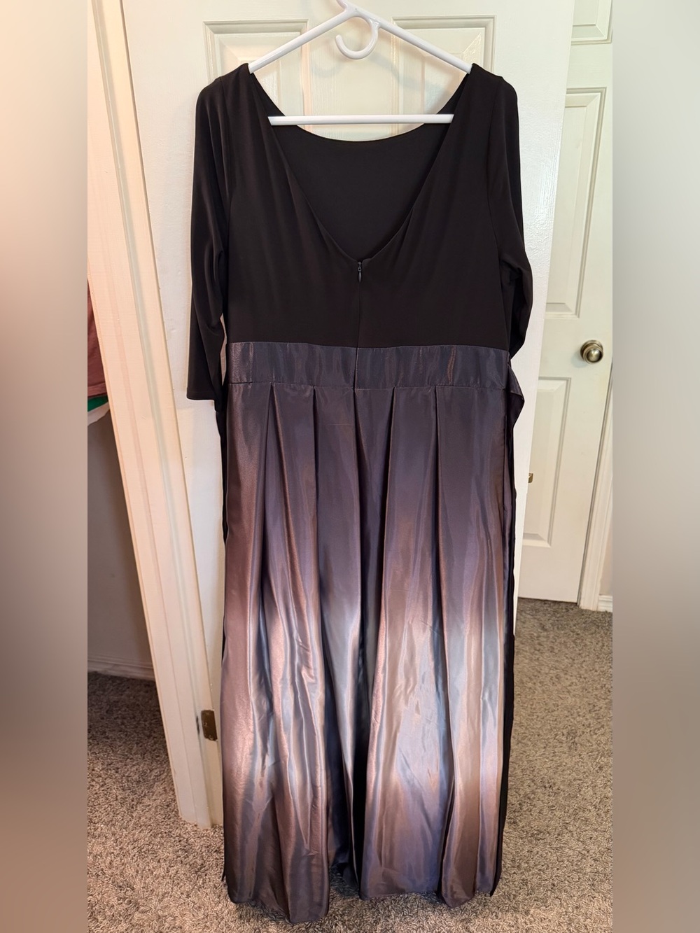 Dillard’s Ignite Evenings Ombre Satin 3/4 Sleeve Tie Waist Evening Gown Formal - Picture 7 of 12